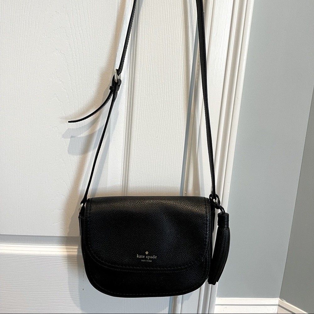 Authentic Kate Spade Pebbled Leather Crossbody Bag